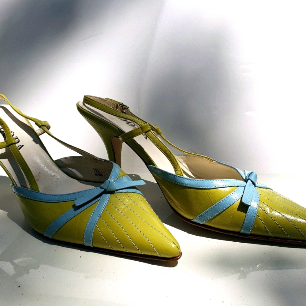 Womens shoes